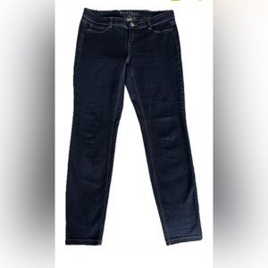 WHITE HOUSE BLACK MARKET JEANS, SKINNY SIZE SMALL